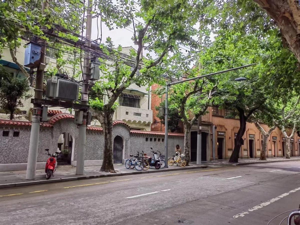 Garden Historical Loft With Courtyard And Citywalk- Near Downtown Wukang Road *
