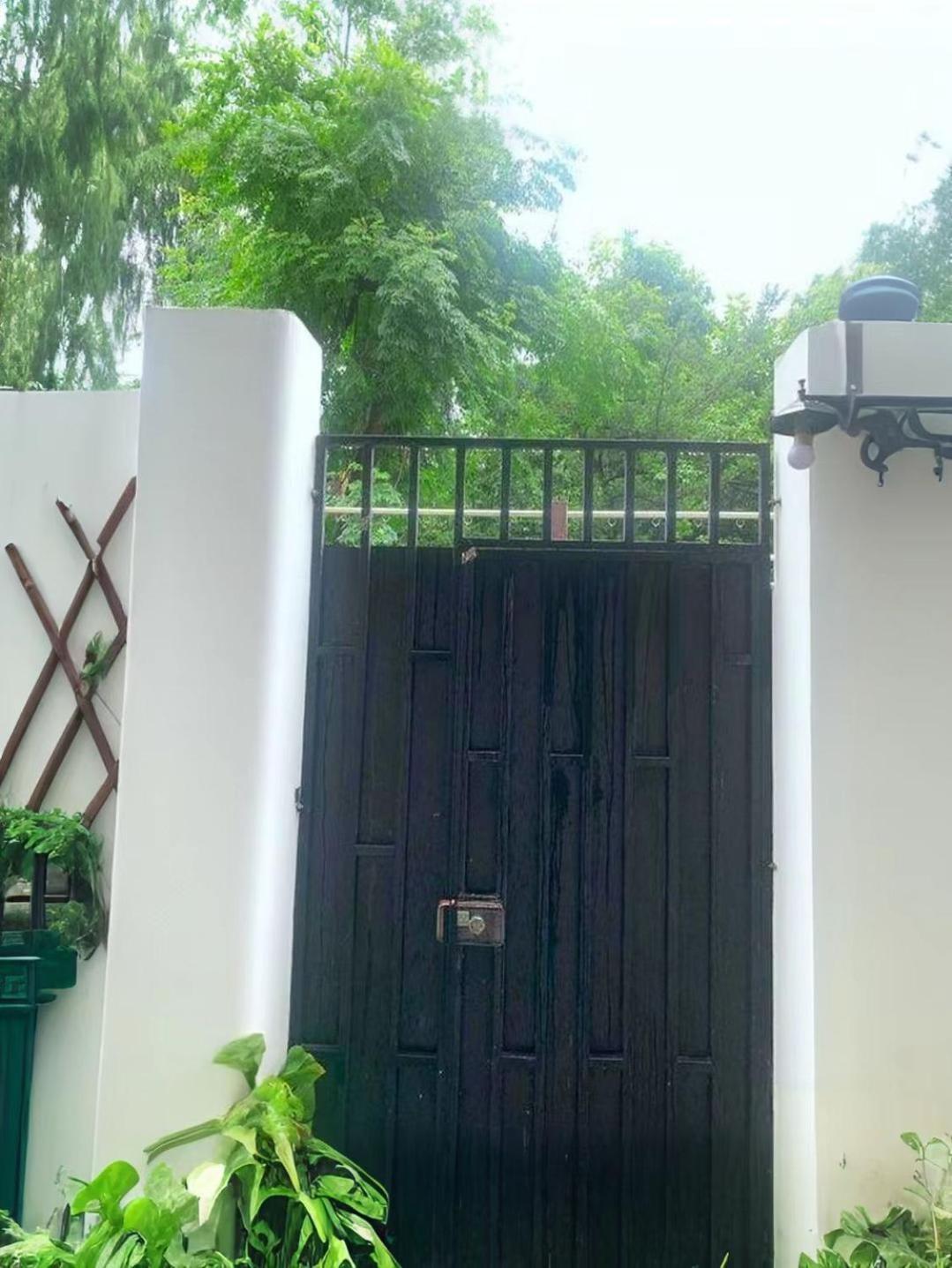 Căn hộ Garden Historical Loft With Courtyard And Citywalk- Near Downtown Wukang Road