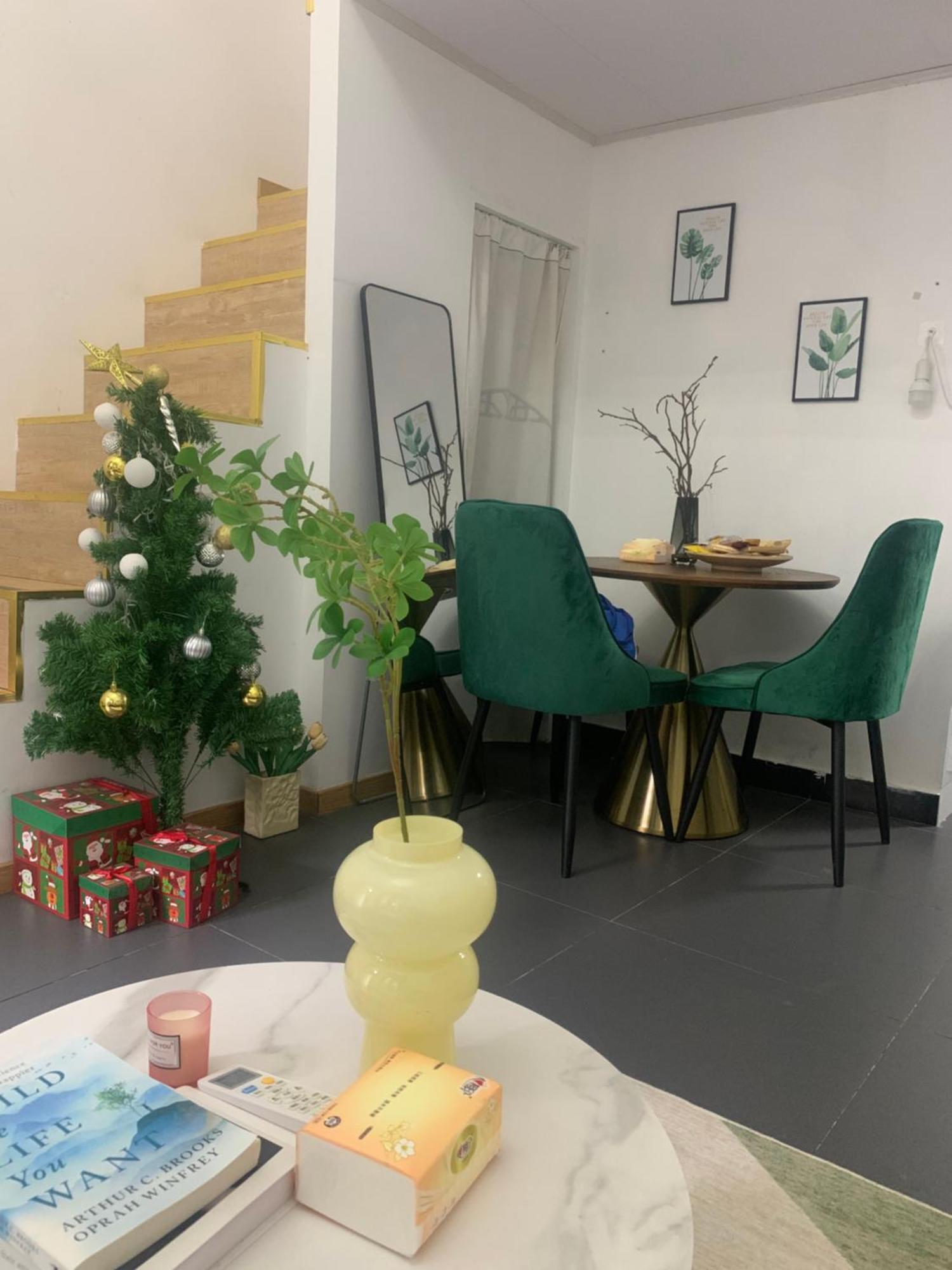 Garden Historical Loft With Courtyard And Citywalk- Near Downtown Wukang Road