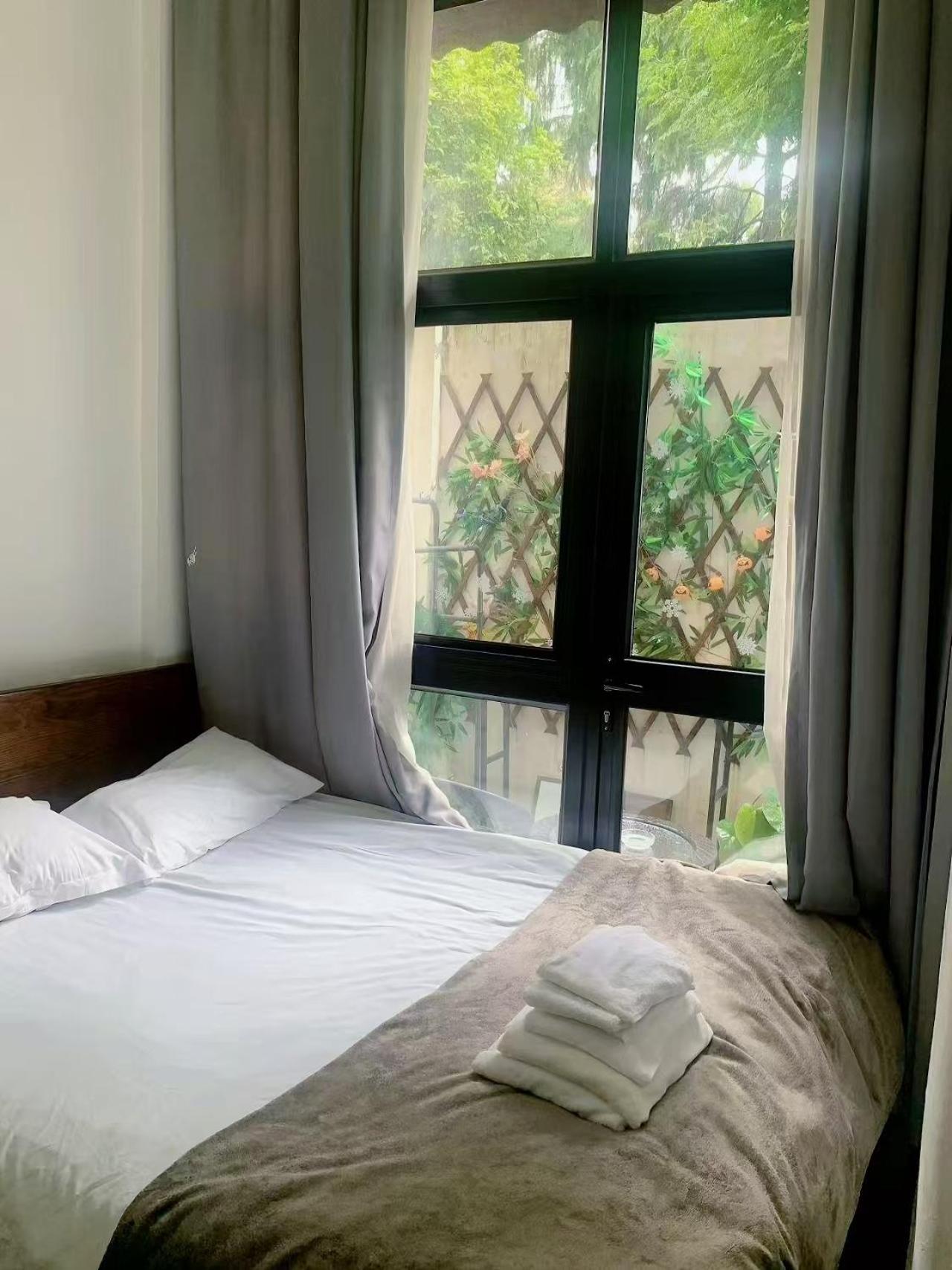 Garden Historical Loft With Courtyard And Citywalk- Near Downtown Wukang Road Căn hộ